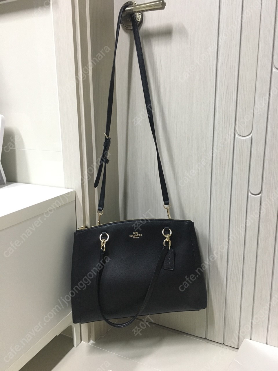 (가격 인하) 코치 숄더백, 토드백, 크로스백, 메신저백 판매합니다.--1