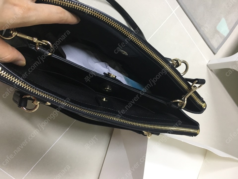 (가격 인하) 코치 숄더백, 토드백, 크로스백, 메신저백 판매합니다.--3