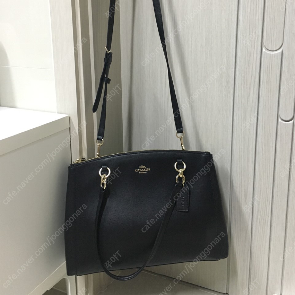 (가격 인하) 코치 숄더백, 토드백, 크로스백, 메신저백 판매합니다.--4