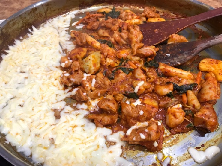 매운춘천닭갈비 이미지