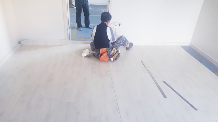 서진전기철물 이미지