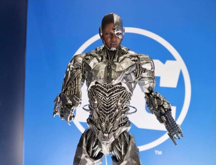 도쿄 코믹콘 2017 핫토이 토르라그나로크 외(욘두,저스티스리그,미녀와 야수 벨) | 인스티즈