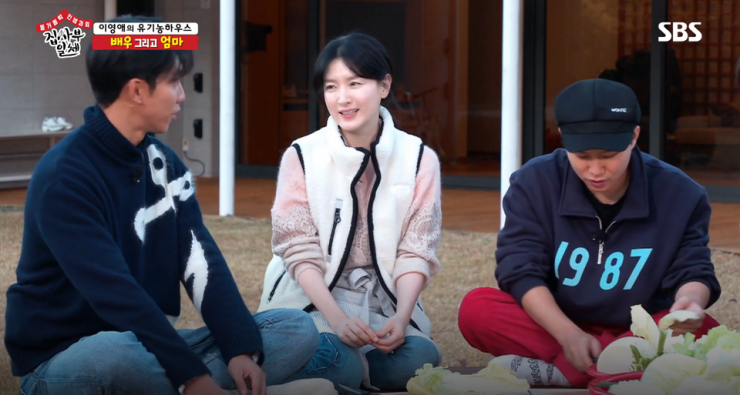 ♡DUVETICA♡ 듀베티카 리버서블 패딩조끼 이영애 패딩조끼 GRUMIUM : 네이버 블로그