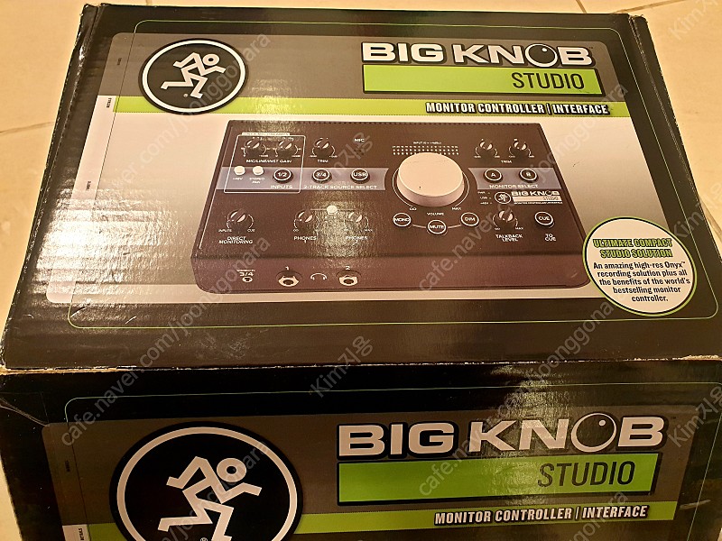 Mackie 빅노브 스튜디오 Big Knob Studio 3x2 모니터 컨트롤러 (토크백)