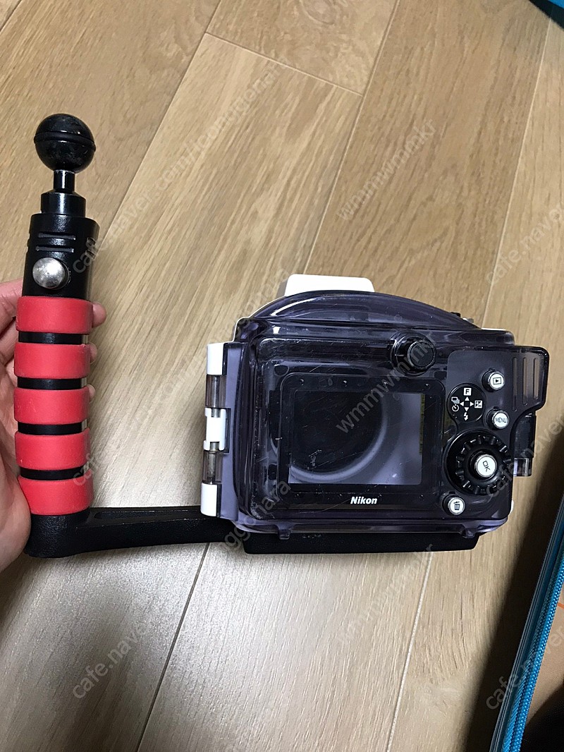 니콘 j4 카메라 + 하우징 +암대 수중카메라 기본세트
