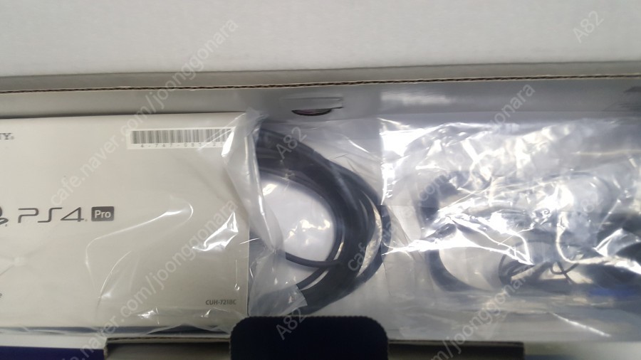 PS4 PRO 2테라 CUH-7218C 블랙 박스셋 택배비포함 23.6만