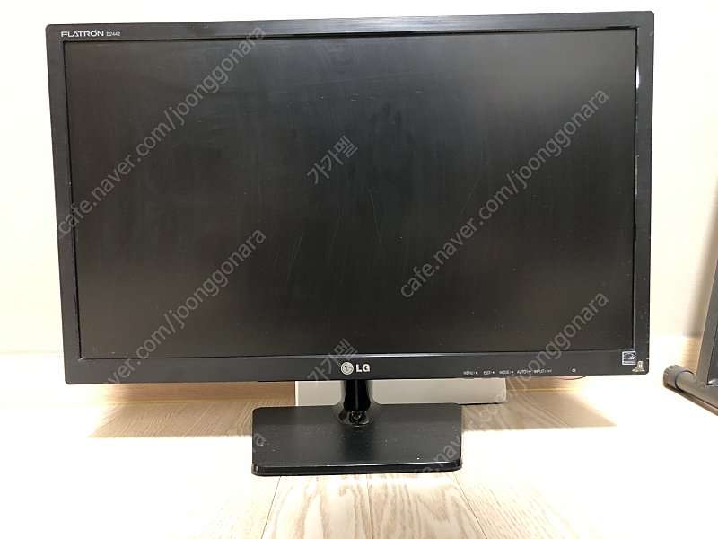 LG FLATRON E2442V 팝니다