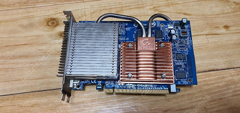 기가바이트 AMD RX1600 VGA 비디오 카드