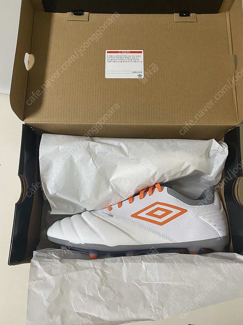 (새상품) 축구화 UMBRO TOCCO PRO FG 280