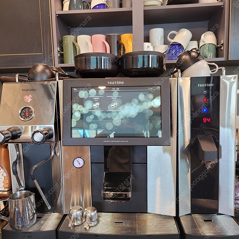 동구전자 전자동 커피머신기 판매합니다 신제품! 사용기간 이틀 카페창업 머신기