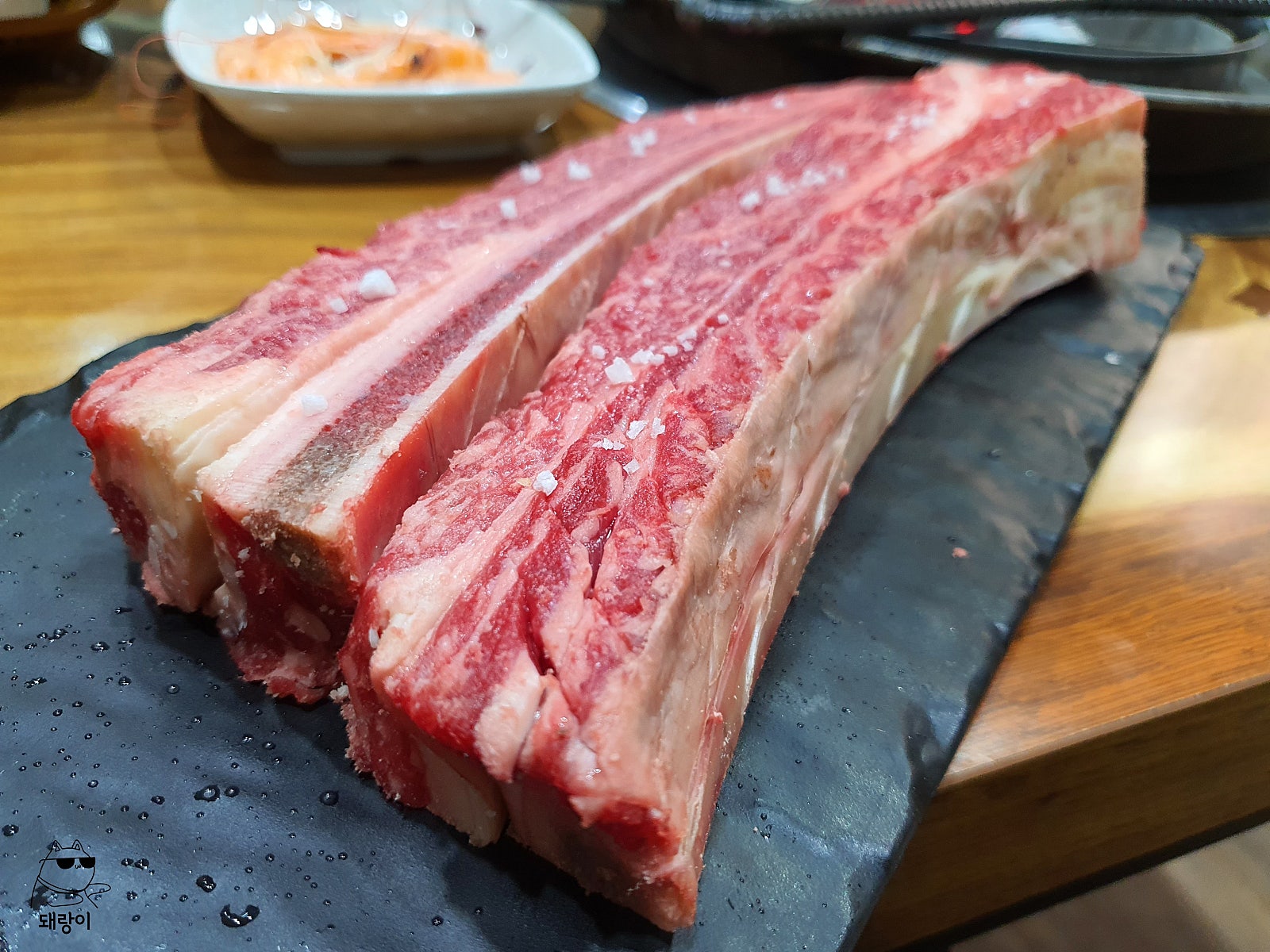 명품참숯화로구이 이미지