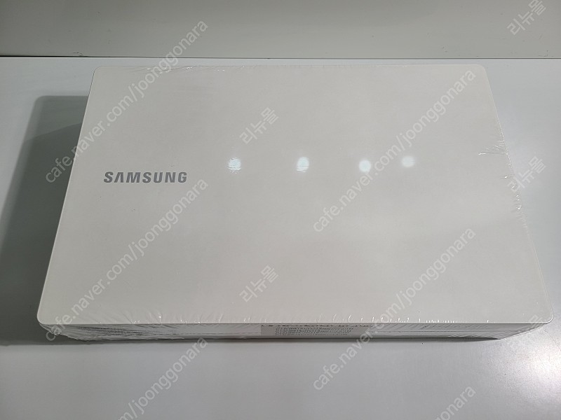 [판매]삼성전자 갤럭시북 플렉스2 NT950QDA-XC71B 미개봉 새제품 급하게 판매합니다.