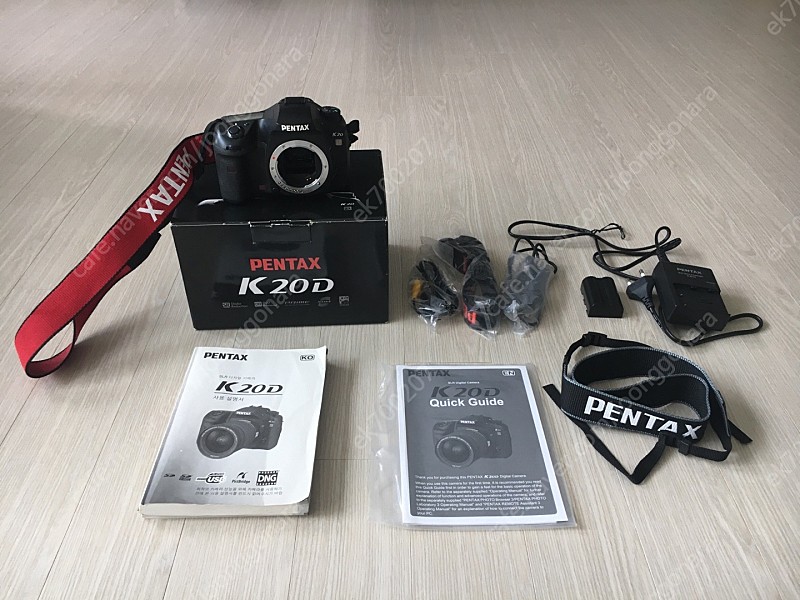펜탁스 카메라(K20D) 및 렌즈(DA16-45, DA55-300) 등 판매합니다.