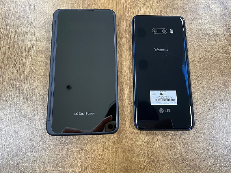 LG V50S 256G 듀얼스크린포함 23만원 판매합니다*