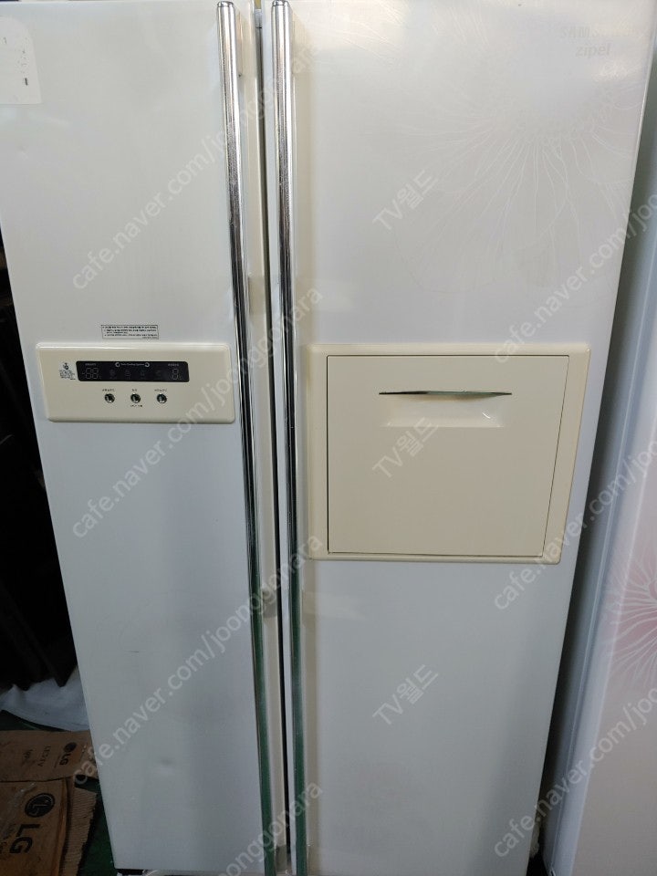 [판매] 삼성 지펠 669리터 양문형냉장고 srs68hwfgg 23만원 처분
