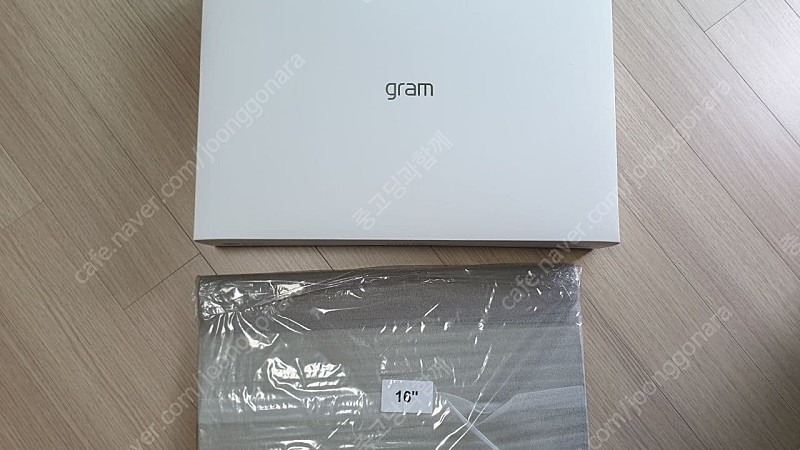 LG 그램 노트북 16ZD90P-GX50K 미개봉/파우치/마우스/커블체어 포함 125만 최저가