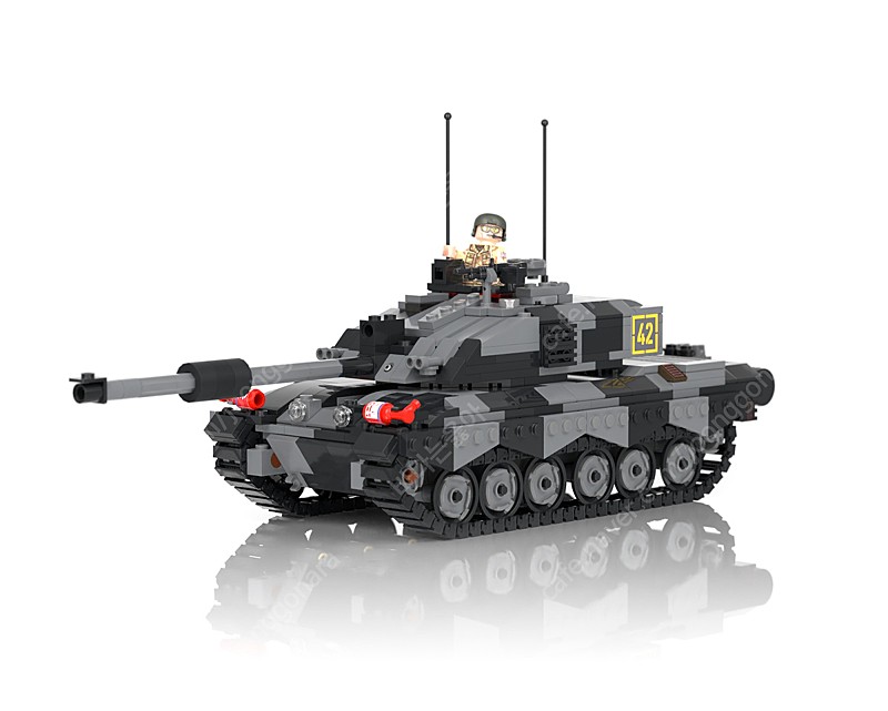 레고 브릭매니아 brickmania 챌린저2 탱크 싸게 팝니다!