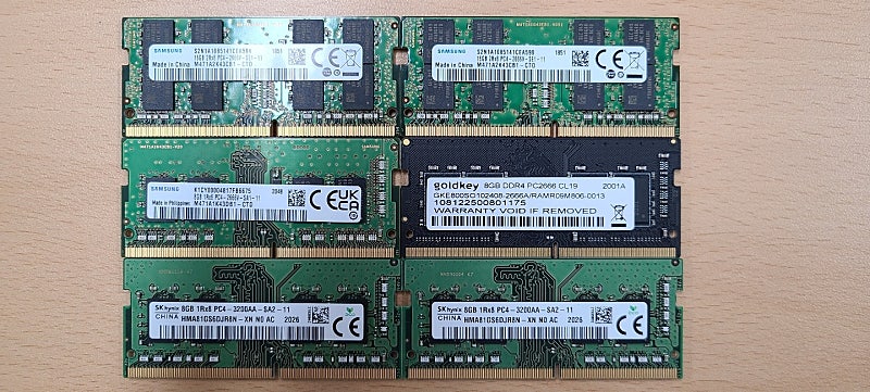 노트북 DDR4 16GB 2개, 8GB 4개 판매합니다. (낱개 판매 가능)