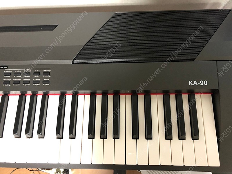 피아노 건반 커즈와일 KA90 거의 새것 풀 구성(정품 쌍열 스탠드, 의자, 고급 커버) 58만원