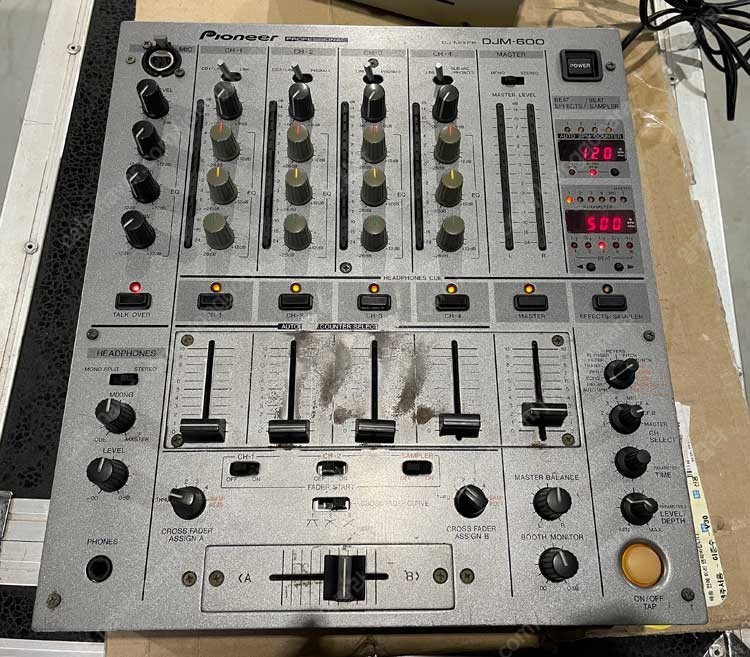 Pioneer DJ 믹서 DJM-600 , ﻿CD/USB 플레이어 CDJ350 팝니다.