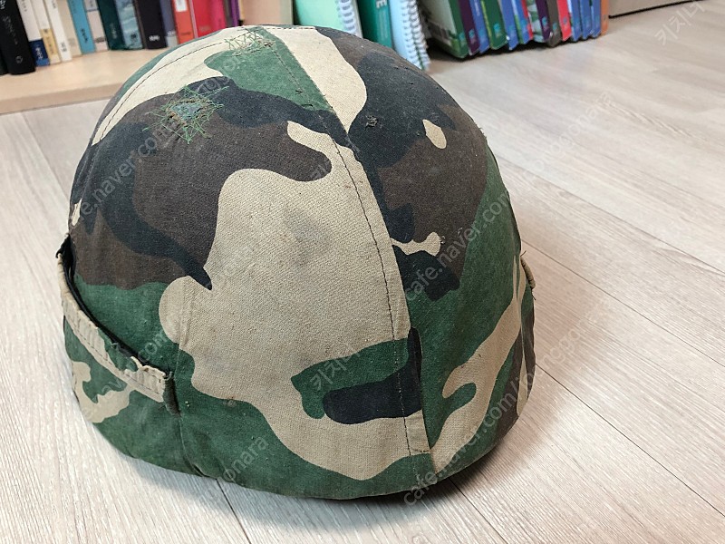 보스니아군 케블라 헬멧