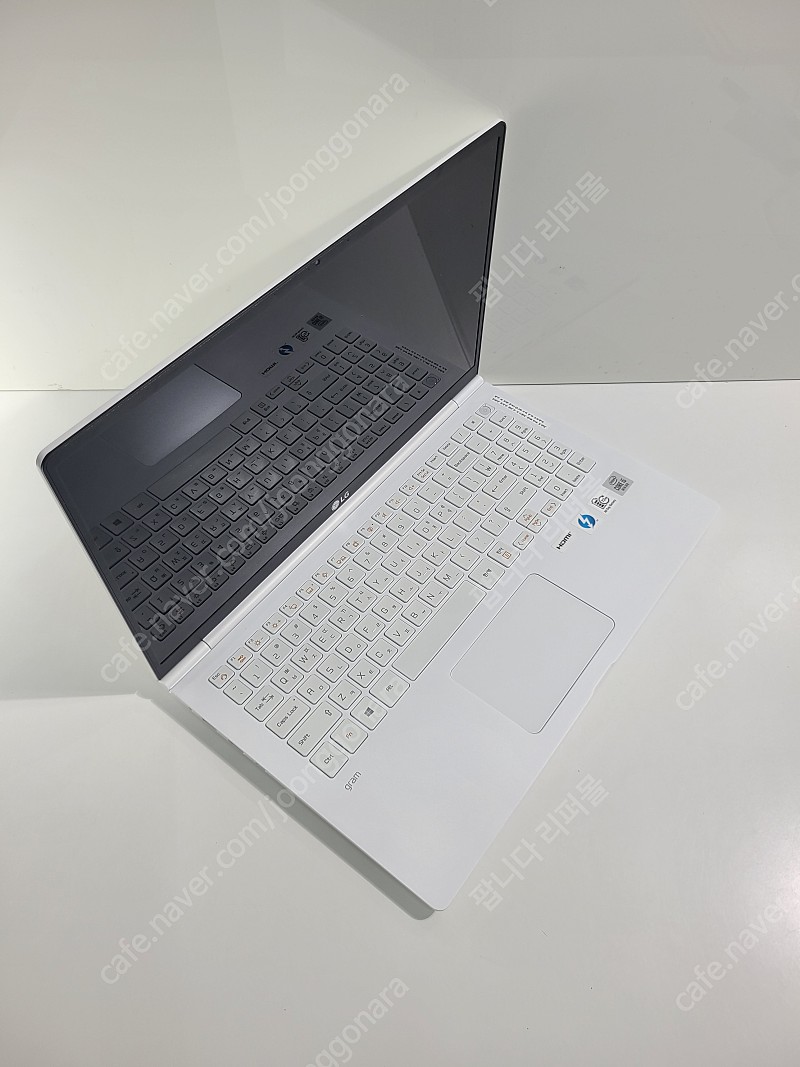 [판매]LG전자 2020 그램15 15ZD995-VX50K 중고노트북 저렴하게 팝니다.