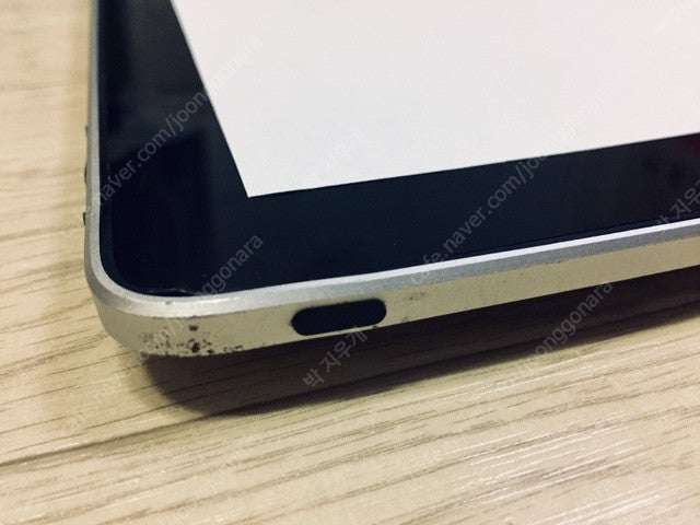 아이패드 1세대 16g (wifi) 판매합니다.--3