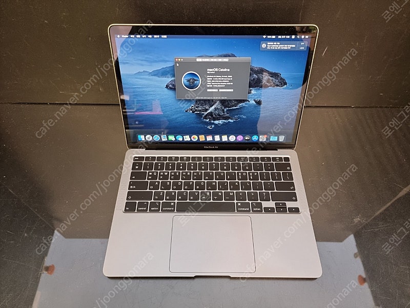 2020 맥북 에어 MacBook Air i3 8gb 판매합니다.