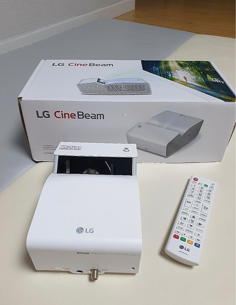 단초점 프로젝터 lg ph55ht 삽니다