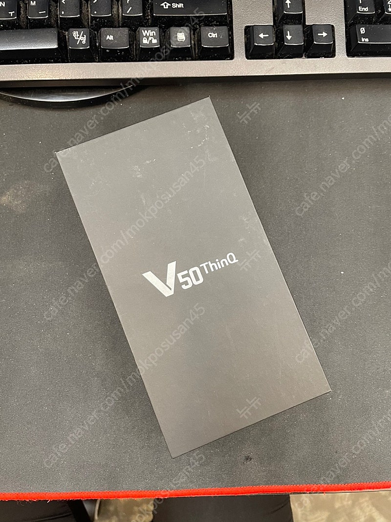 LG V50 ThinQ 128GB 블랙 20년 개통 풀박스 22만원 판매합니다.