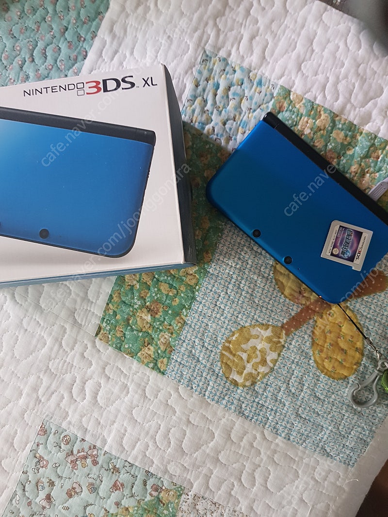 닌텐도 3ds xl + 충전기 +포켓몬스터 문칩