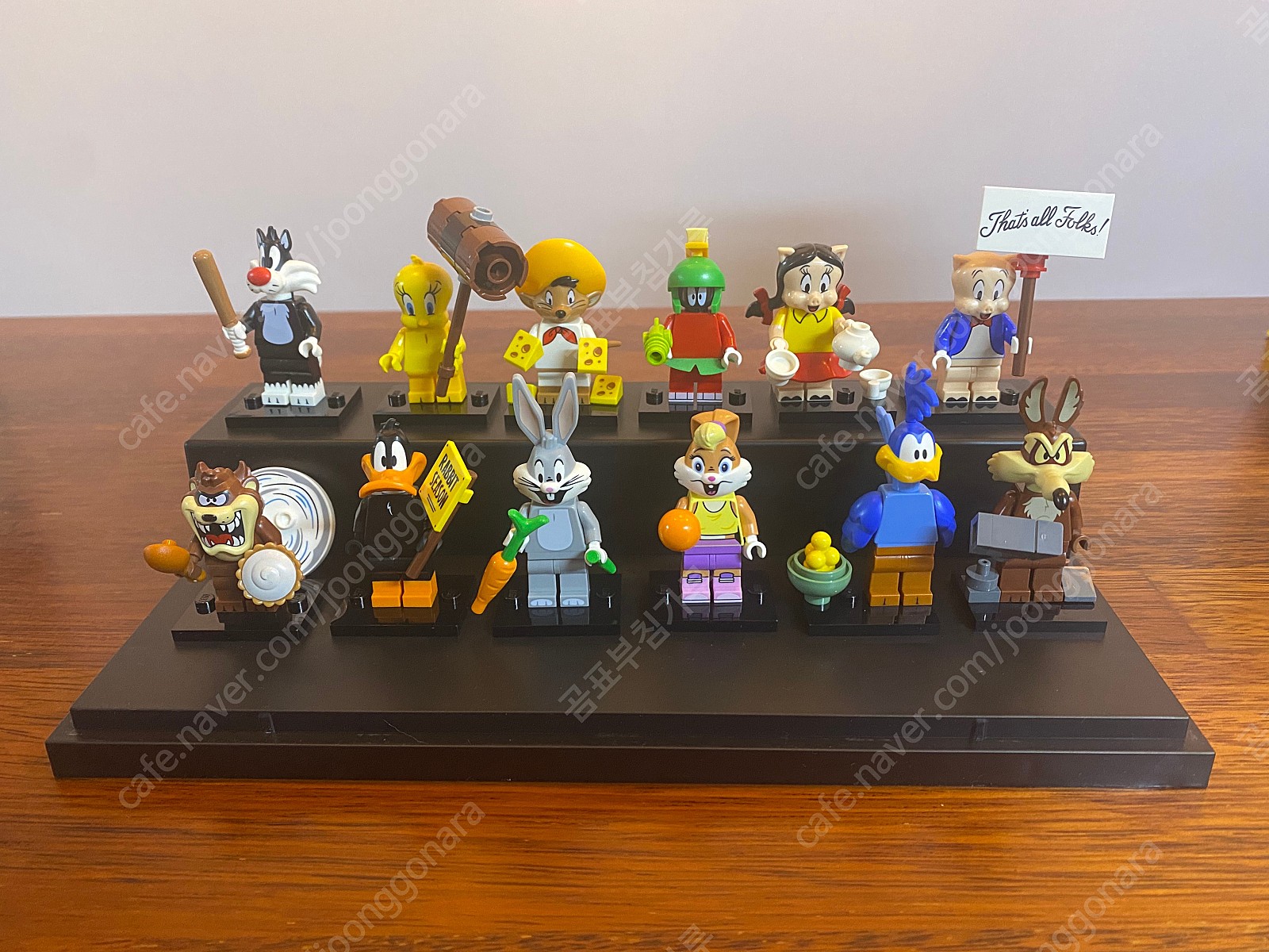 LEGO(﻿레고) 루니툰 미니피켜 12개 1세트 판매합니다. (상단개봉 / 미조립 새상품)