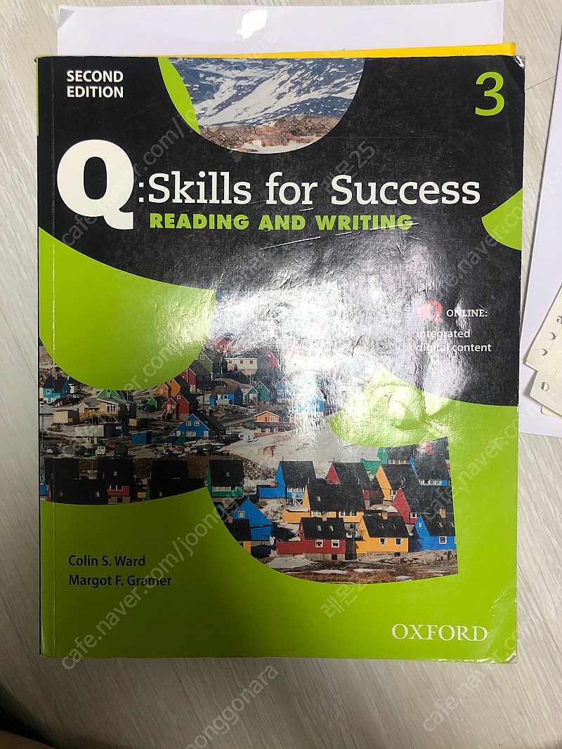 Q Skills for Success Reading and Writing. 3