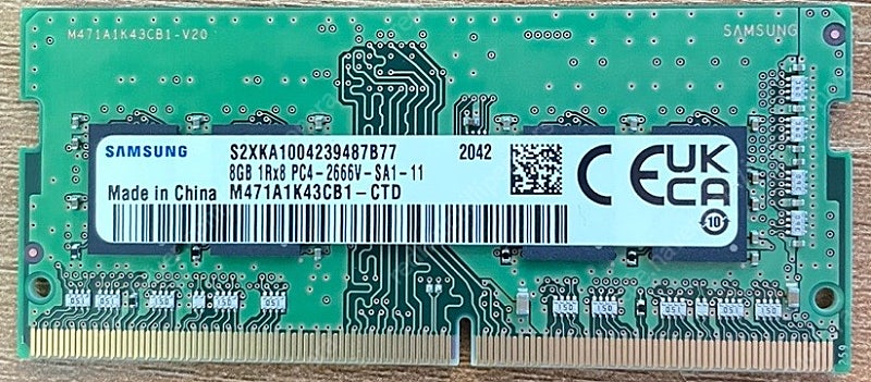 [램] 삼성 DDR4 8GB PC4-21300 팝니다. (노트북용)