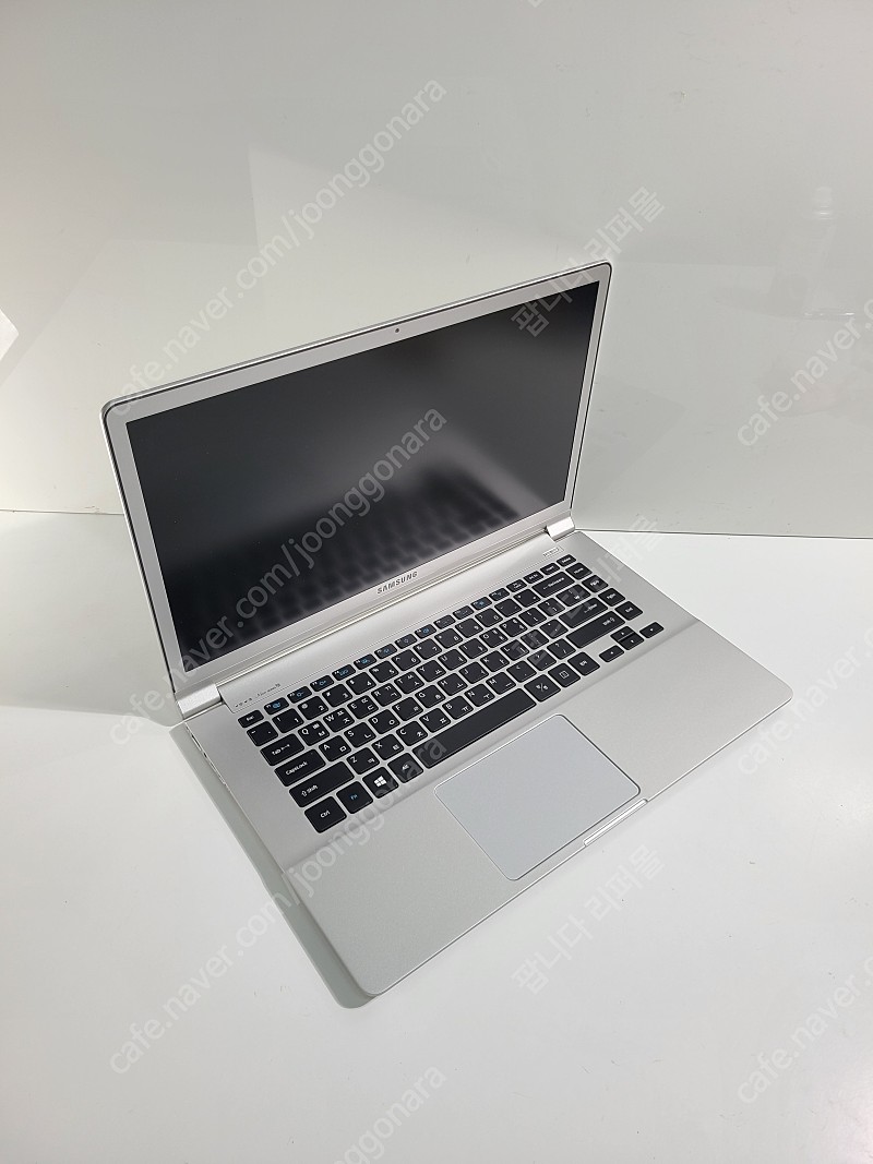 [판매]삼성전자 아티브북9 NT900X4D-K58 중고노트북 급처 판매합니다.