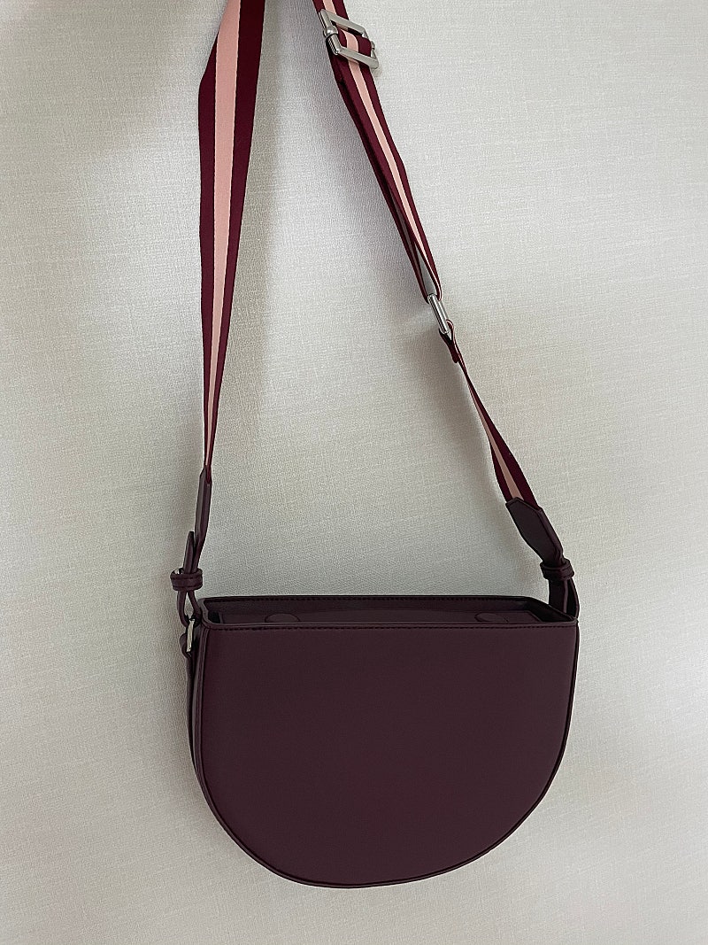 찰스앤키스 가방 판매합니다