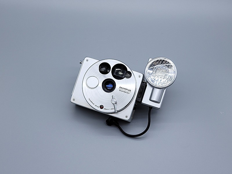 올림푸스 O product 2만대 한정 필름카메라