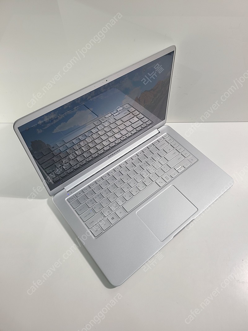 [판매]삼성전자 2019 노트북9 Always NT950XBE-K58 싸게 처분합니다.
