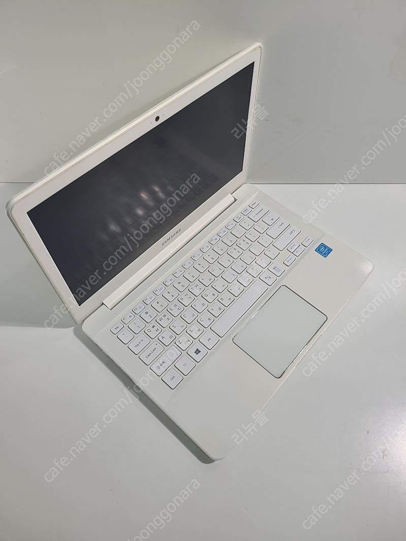 [판매]삼성전자 노트북9 Lite NT910S3L-M14W 중고노트북 팝니다.