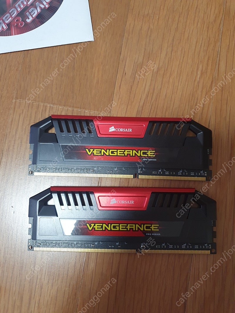 corsair vengenance pro ddr3 8gb x2 red