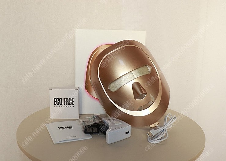 와이브 에코페이스 LED마스크 샴페인골드 풀박스 택포 10만원 판매!