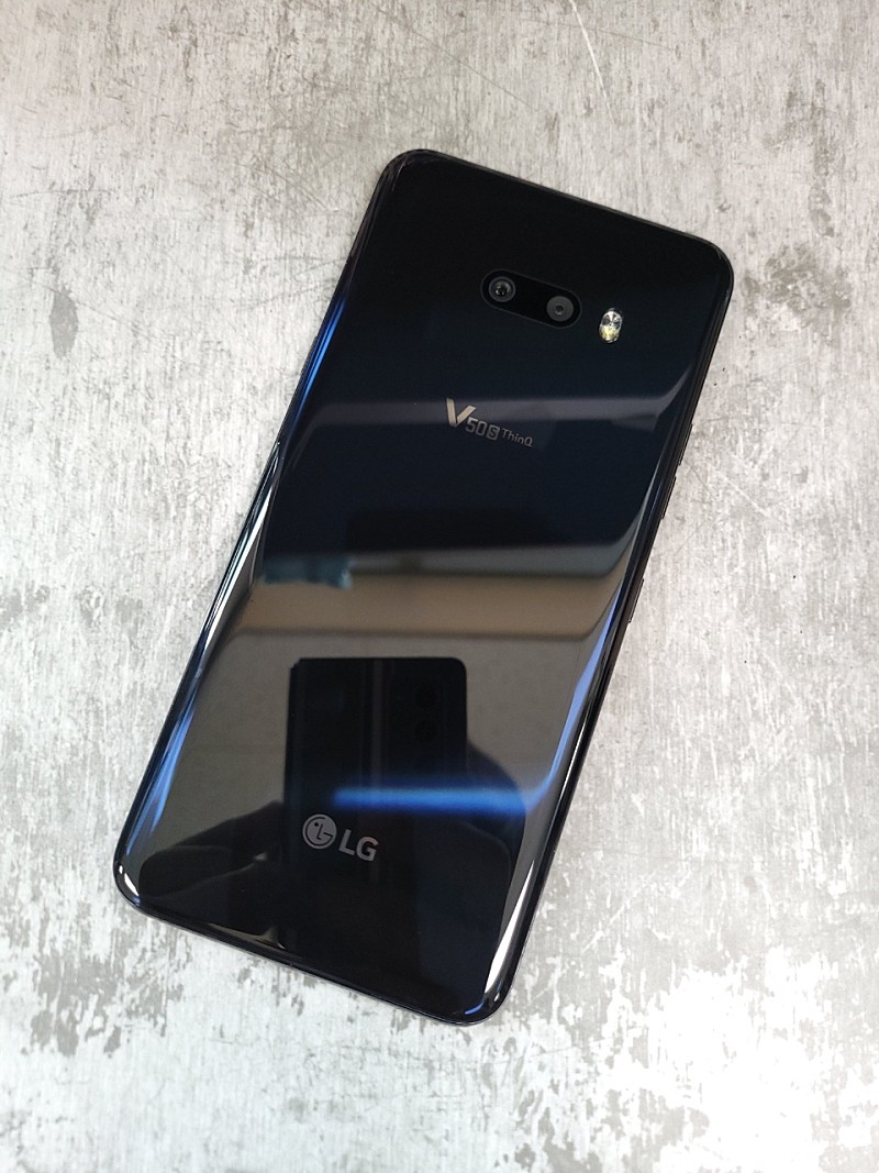 LGV50S 256G 2021년 3월첫개통 잔상없는폰 23만원
