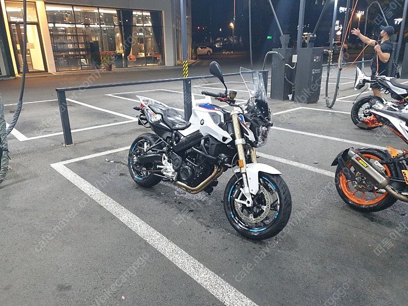 [충남 천안] BMW f800r 상태좋은놈 분양합니다!