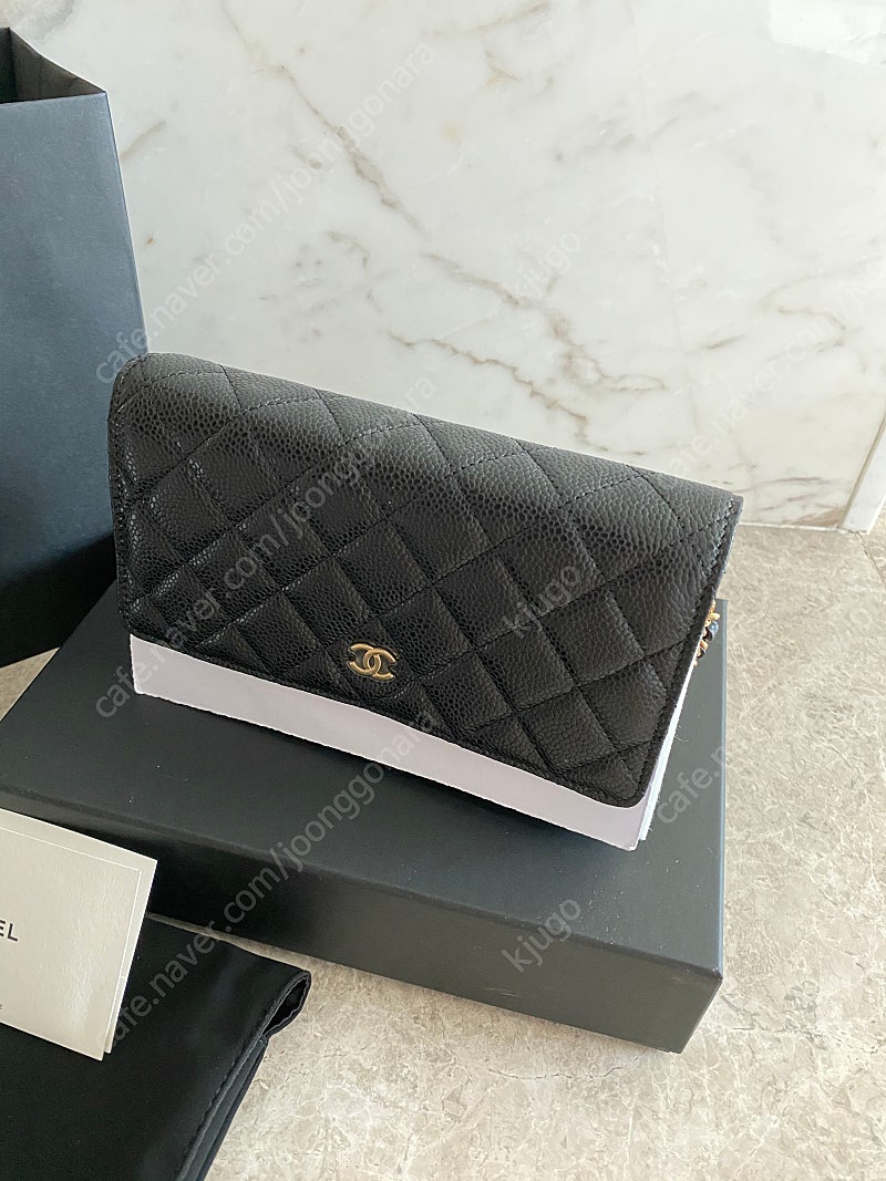 (새상품)샤넬 클래식 woc 캐비어 블랙 금장--1