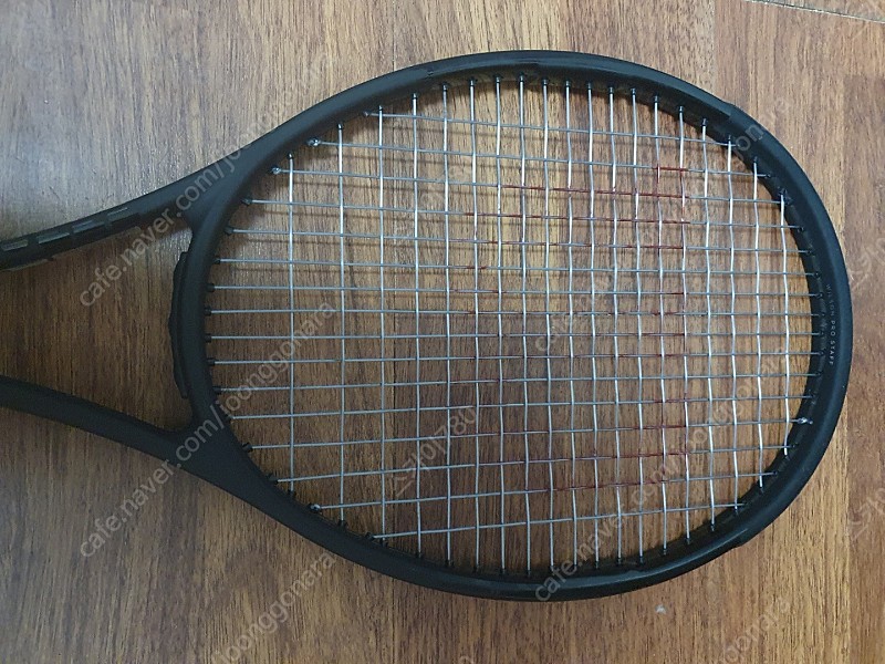 윌슨 테니스 라켓 프로스태프 97CV 팝니다.