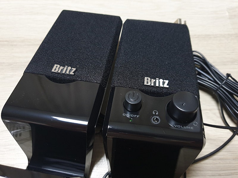 Britz 브리츠 쿠페 BR-Coupe 2채널 PC스피커 / 정격출력:4W / 전원USB <5천원> (신림역)