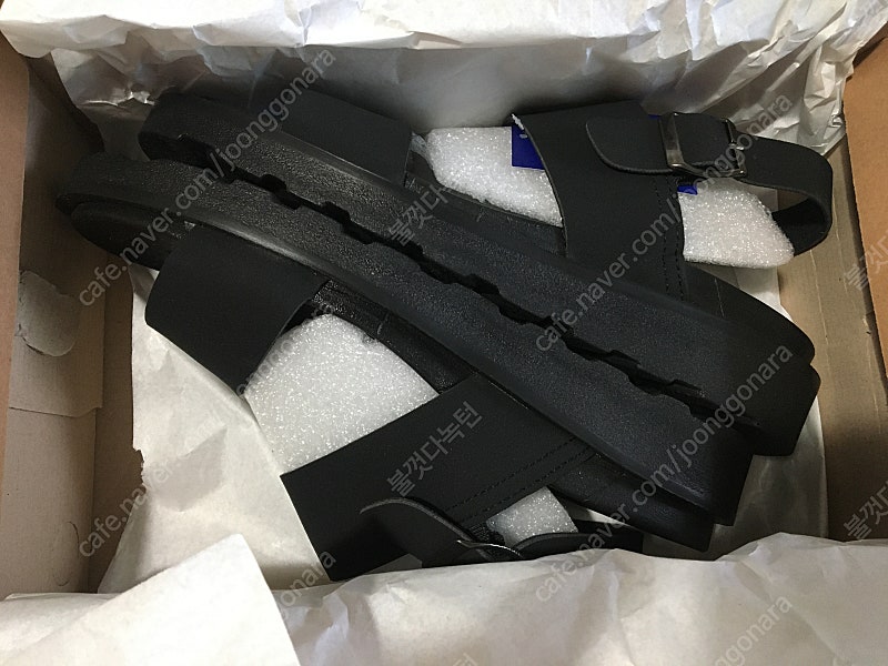 네오 블랙 아일랜드 리폰 샌들 (N.B.I RIPON (BLACK)) 270 팝니다