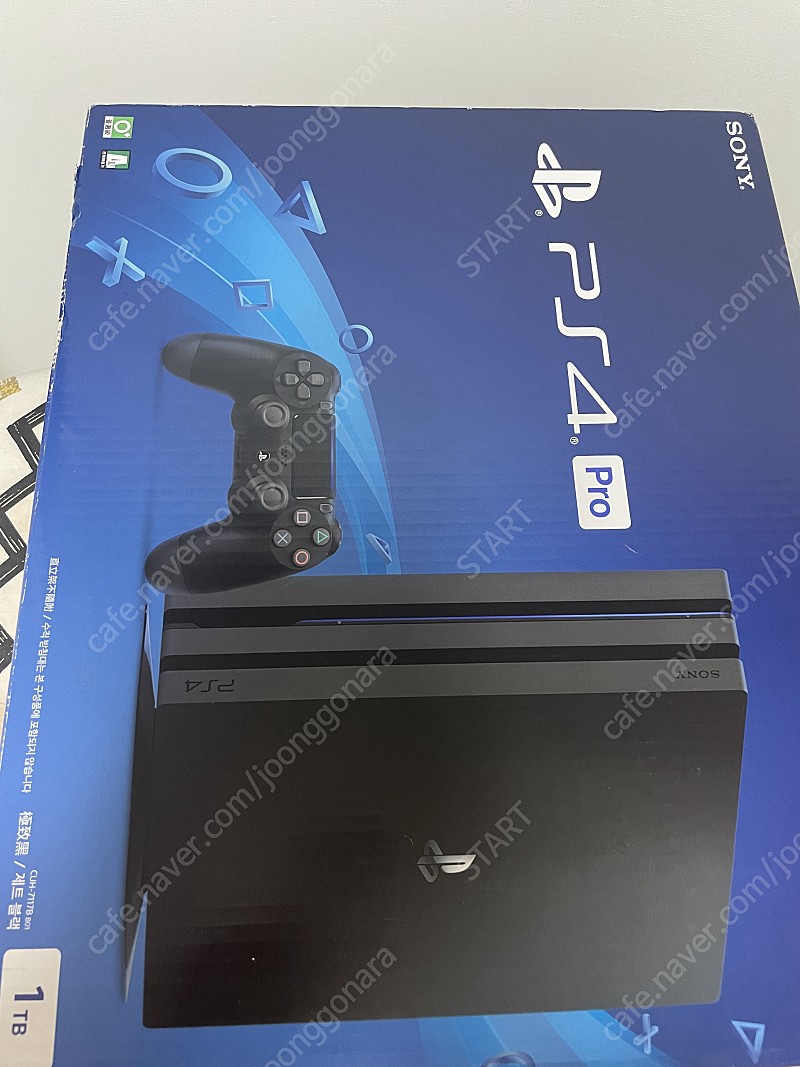 Ps4 pro 7117 팔아요