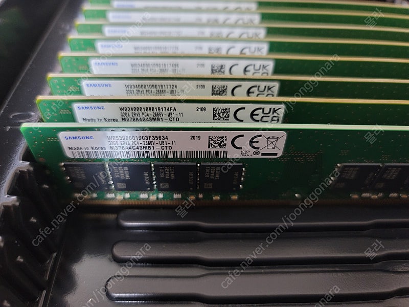 삼성 DDR4 2666 (PC4-21300) 32GB 판매합니다.