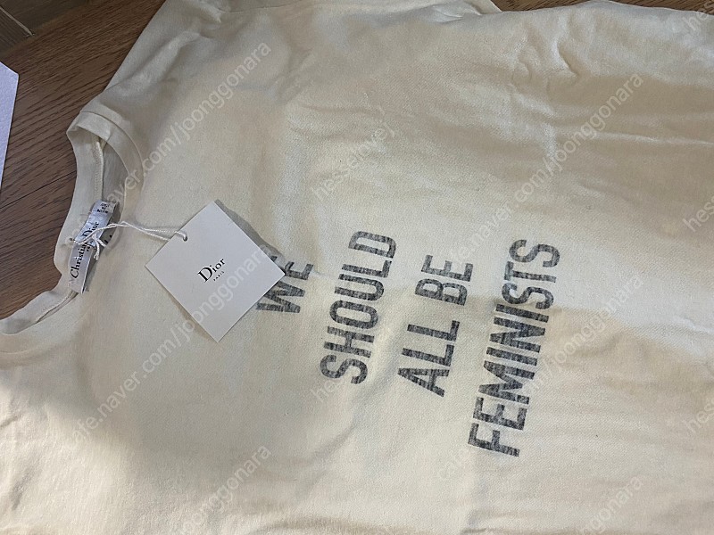 디올 반팔 티셔츠 (현아,조이 등 착용) 화이트 M